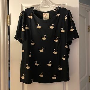 Anthropologie 41 of 52 crew neck tshirt